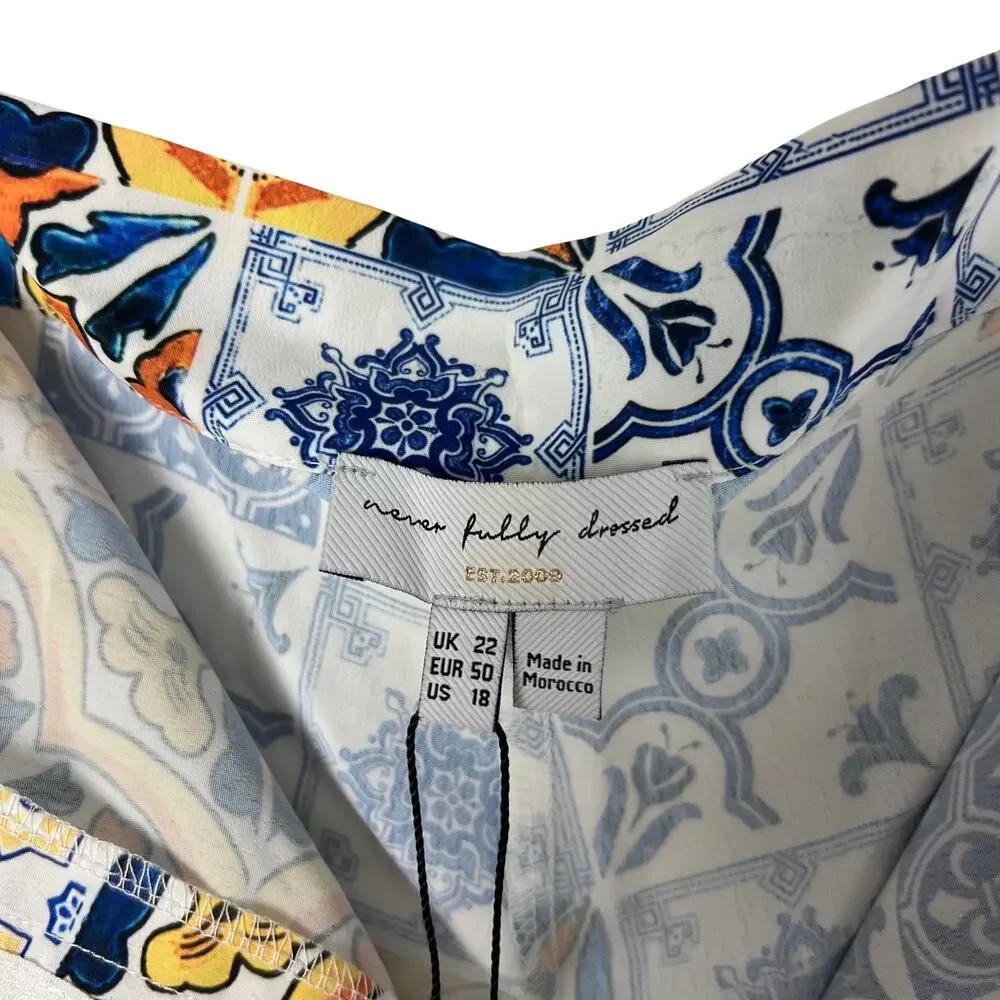 Never Fully Dressed Amalfi Tile Print High Rise Shorts Blue Yellow Boho Size 18 - Picture 6 of 10